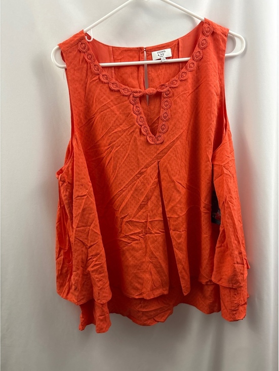 Crown & Ivy Tops - Crown & Ivy Curvy 2X Orange Sleeveless Blouse with Embroidered Neckline Floral